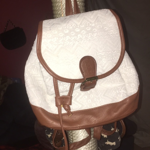 💖Backpack, Tote, and purse sale💖 - Picture 7 of 8